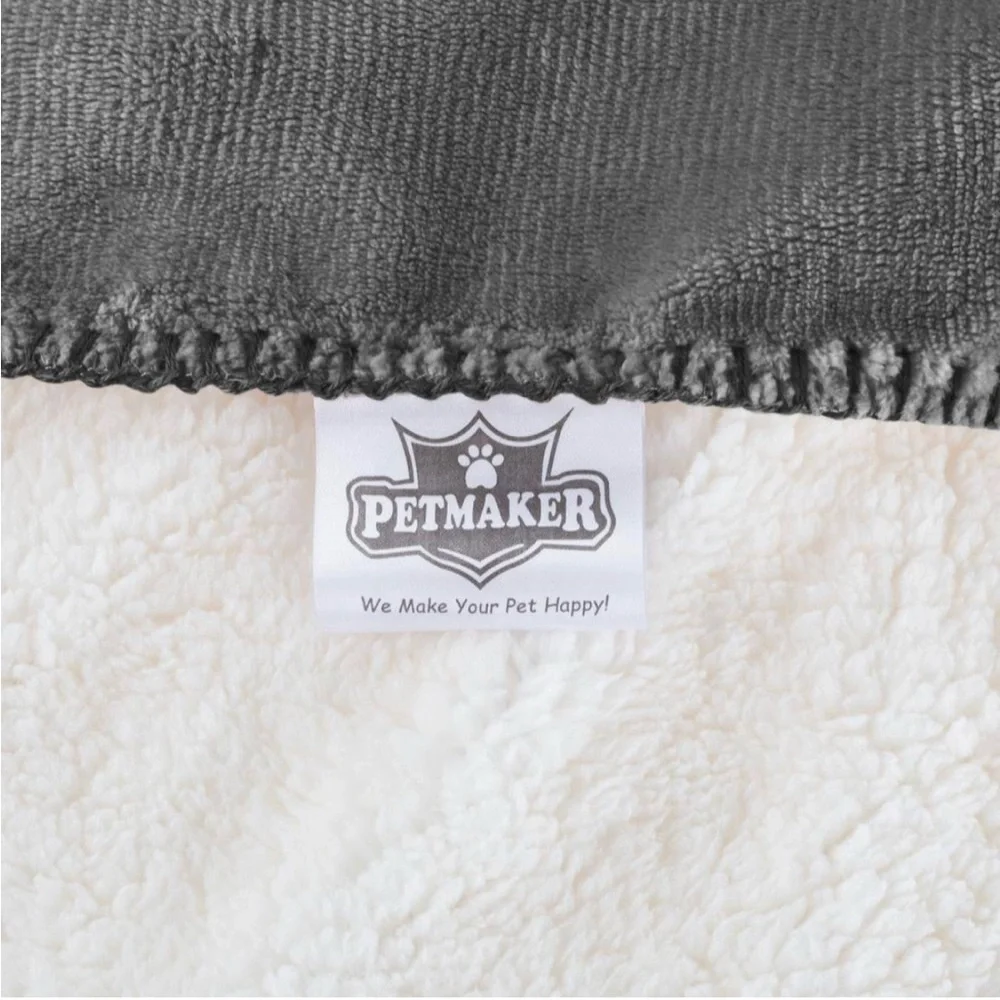 NIP! XL Dog Blanket Plush Waterproof 50x60” Reversible Pet Travel Throw PETMAKER